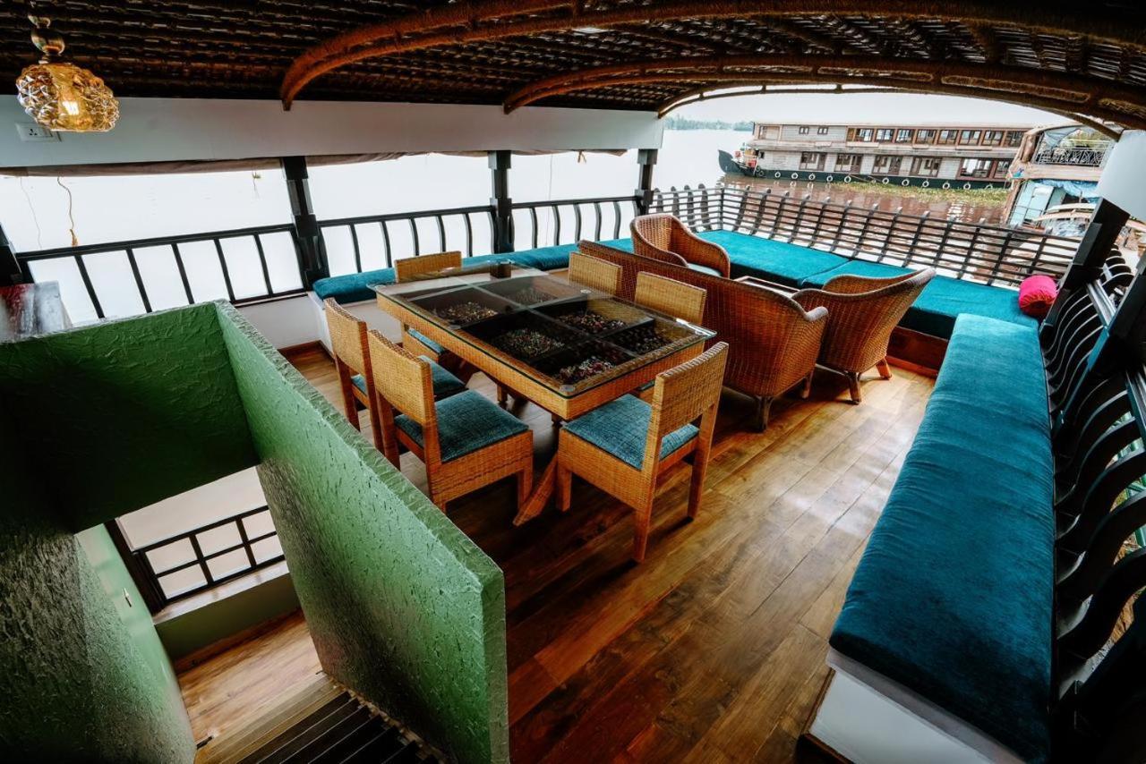 Why Not Houseboat Hotel Alappuzha Exterior photo